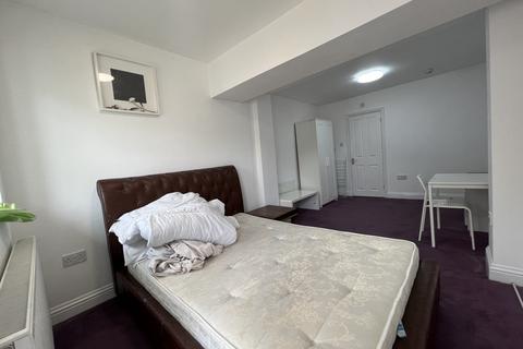 undefined, Cheyneys Avenue, Edgware, Greater London, HA8