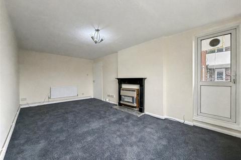 2 bedroom flat for sale, Barfleur Manor, Middle Street, Gillingham, Kent, ME7