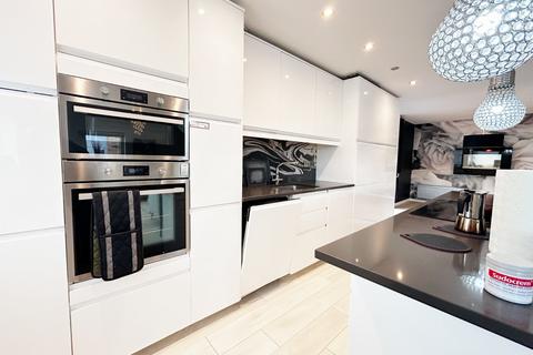 undefined, Mizzen Court, Portishead, Bristol, Somerset, BS20