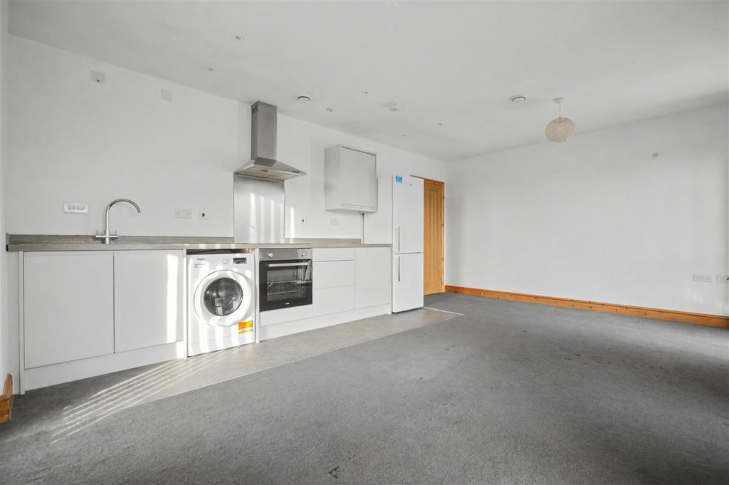 Open Plan Living/Dining/Kitchen