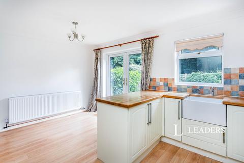 undefined, Fishers Field, Buckingham, Buckinghamshire, MK18