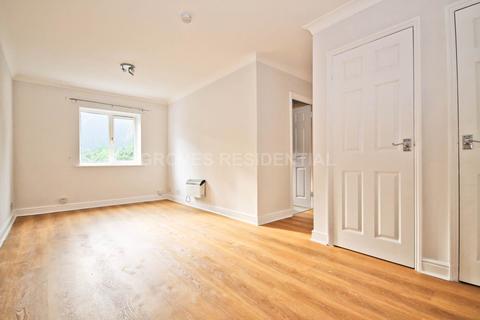 undefined, St Georges Court, Crawley RH10