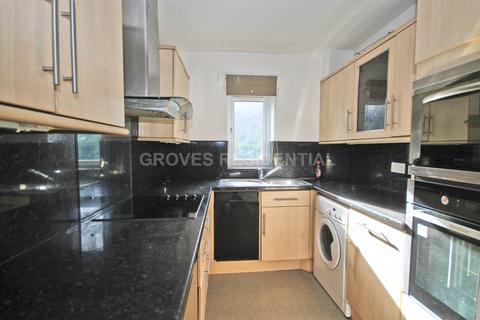 undefined, St Georges Court, Crawley RH10