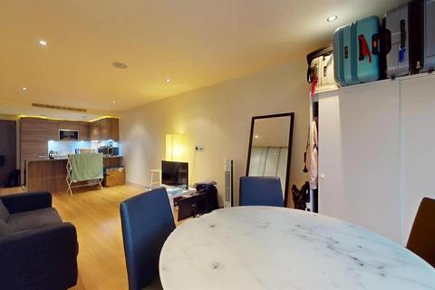 Studio for sale, Townmead Road, London SW6