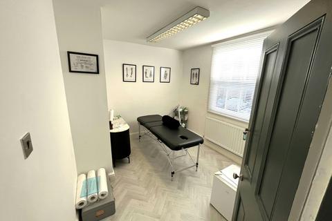 Office to rent, 6 George St Alderley Edge SK9 7EJ
