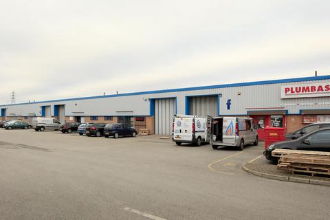 Warehouse to rent, Atlantic St Altrincham WA14 5DW
