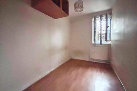 3 bedroom flat for sale, Wilson Grove, London SE16