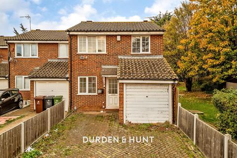 Gurney Close, Barking, IG11