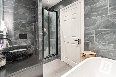 3 bedroom semi-detached house for sale, Dandelion Close, Rush Green, Romford, RM7