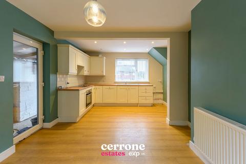undefined, Pine Tree Close, Redditch B97
