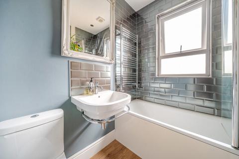 26 Netherbury Road, London, W5 4SP