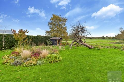 undefined, High Road, Needham