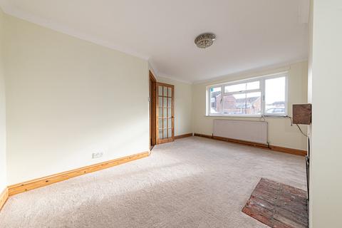5 bedroom end of terrace house for sale, Winchester Way, Blackwater