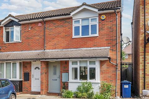2 bedroom end of terrace house for sale, Appletree Gardens, Barnet, EN4