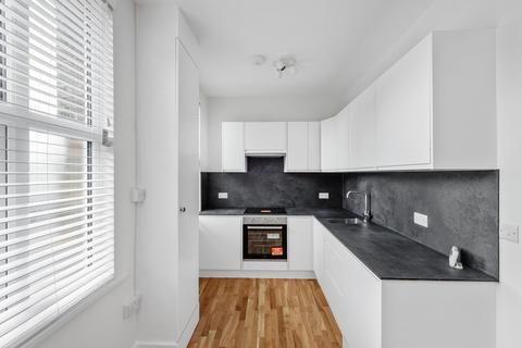 undefined, 9B Bowes House 47 Bowes Road