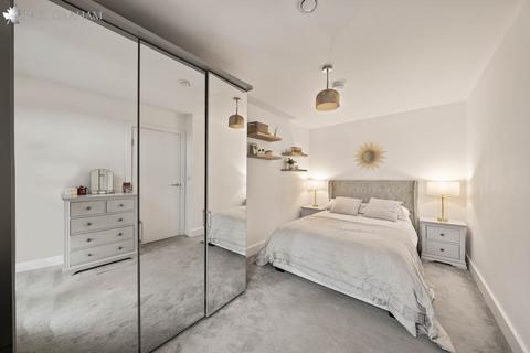 1 bedroom apartment for sale, Mill Green Road, Mitcham