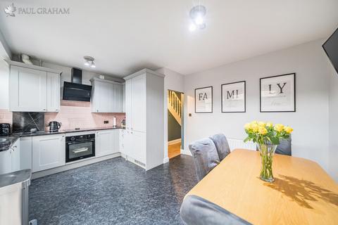 3 bedroom terraced house for sale, Percy Road, Mitcham