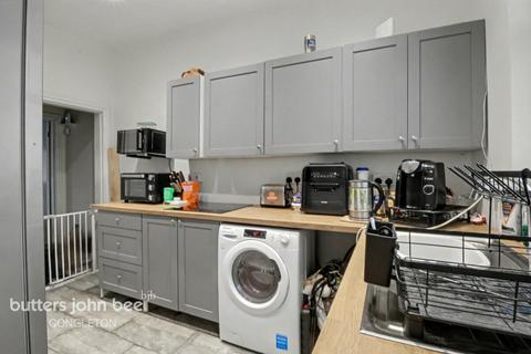 3 bedroom townhouse for sale, Wedgwood Lane, Gillow Heath, ST8 6RL