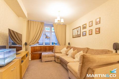 3 bedroom semi-detached house for sale, The Broadway, West Bromwich, B71