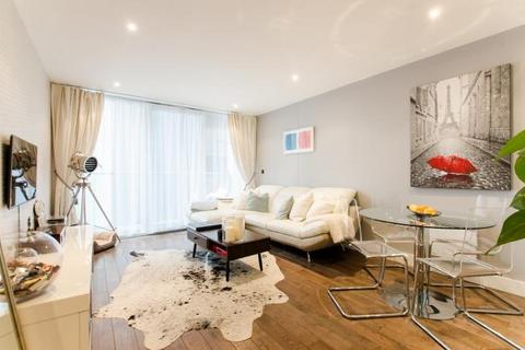 1 bedroom flat for sale, Warwick Building, Chelsea Bridge Wharf, Queenstown Road, London, SW1
