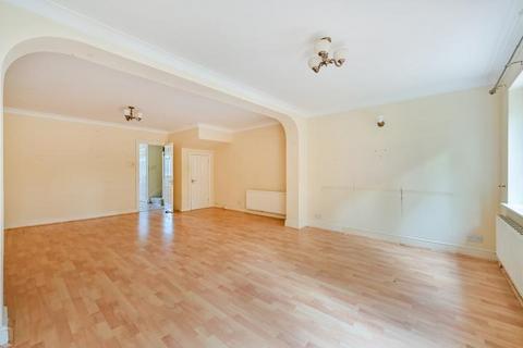 undefined, Shelburne Drive, Hounslow, Middlesex, TW4