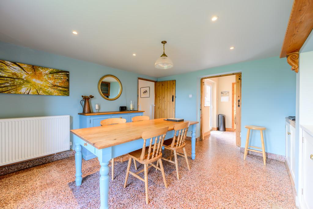 Breakfast Room