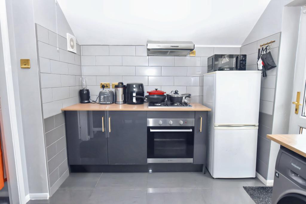 Kitchen 3