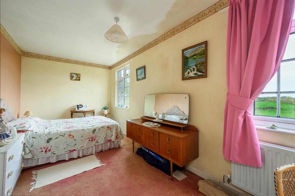 Bedroom 2a