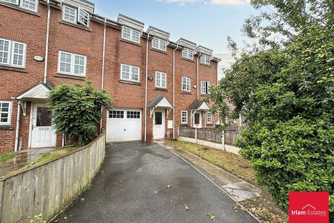 4 bedroom townhouse to rent, 28 Glenmuir Close Irlam Manchester