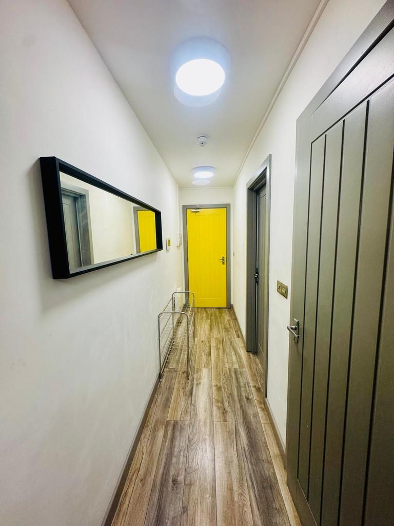 Photo 2025 11 10 10 06 03