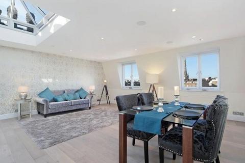 3 bedroom penthouse for sale, Gloucester Terrace, London