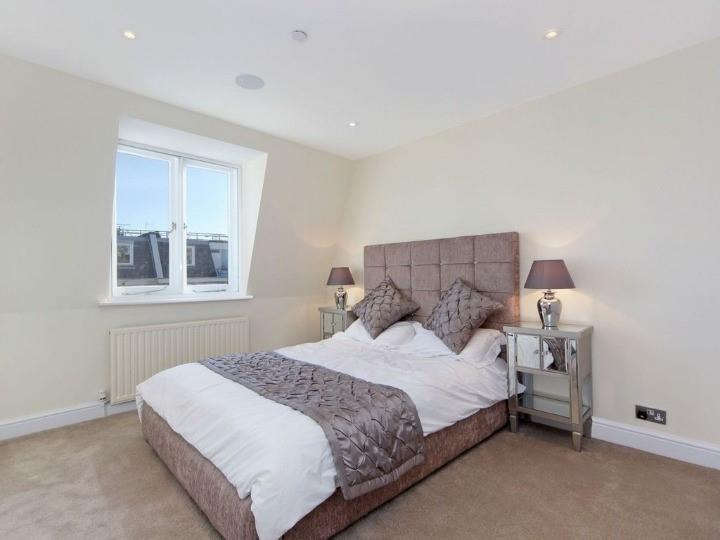 Bed 4.jpg