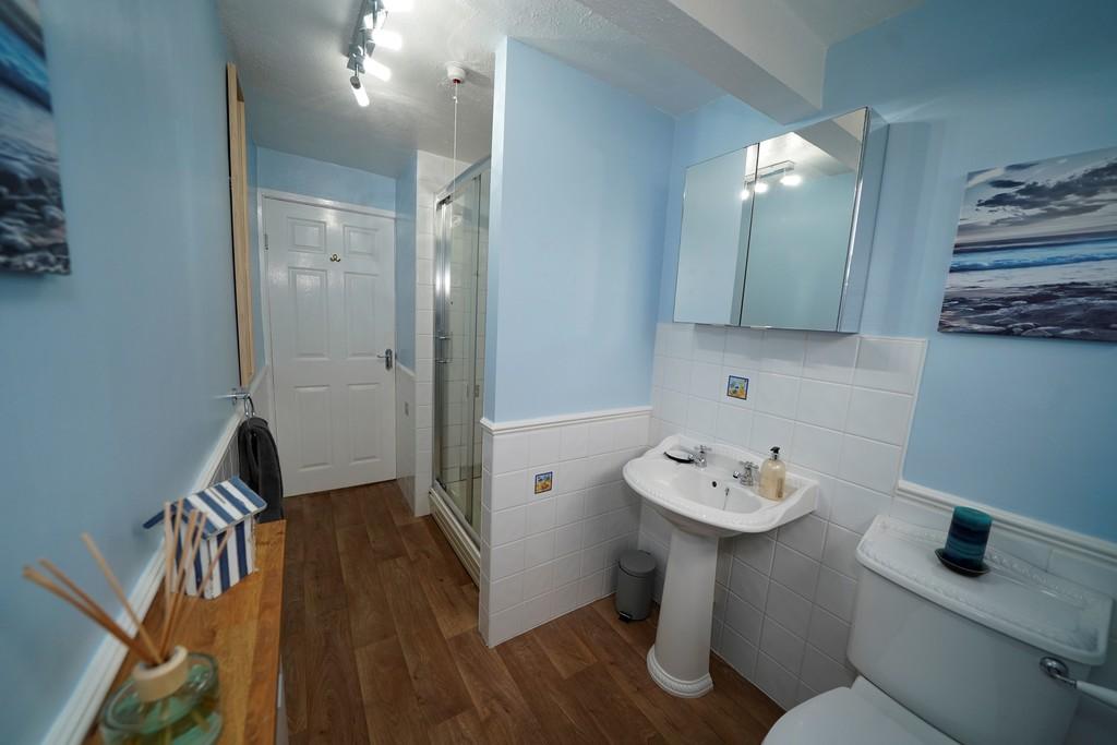 Ensuite