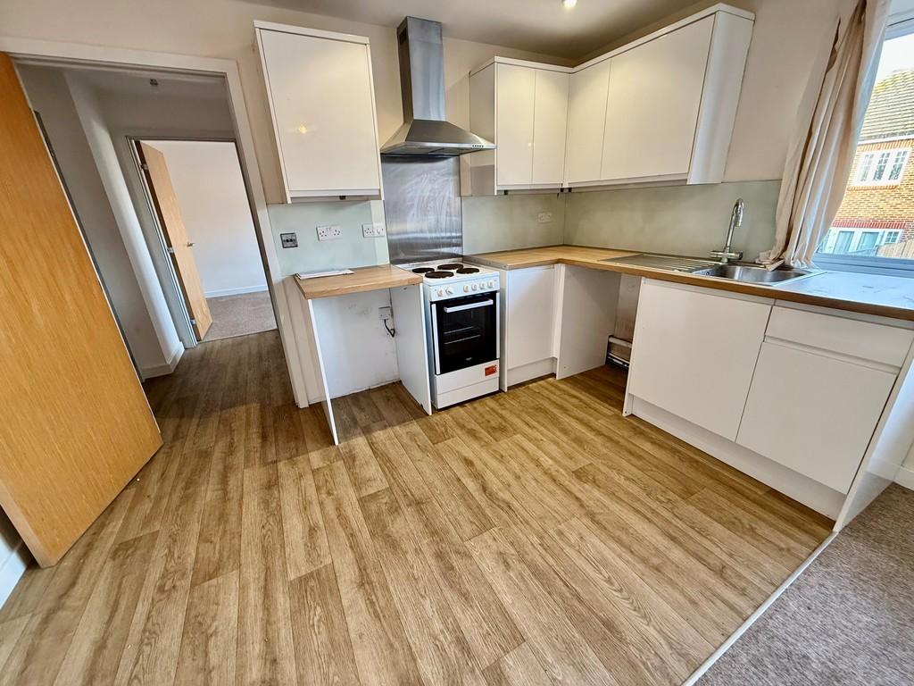 2 Northend Lodge Kitchen jpg