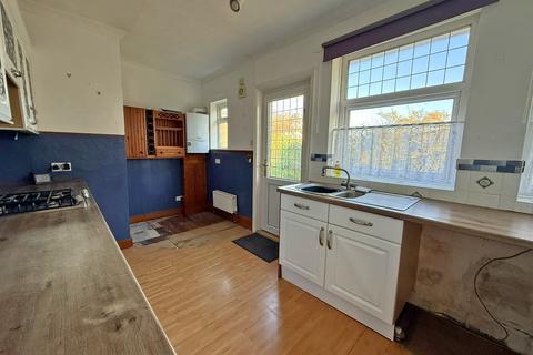 2 bedroom detached bungalow for sale, Harewood Avenue, Scarborough YO12