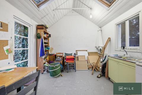 35 Bertie Road, London, NW10 2LJ