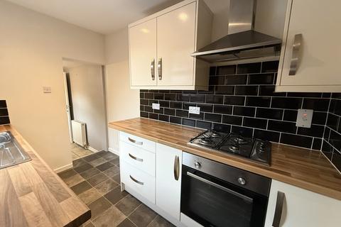 3 bedroom terraced house for sale, Lennox Road, Todmorden