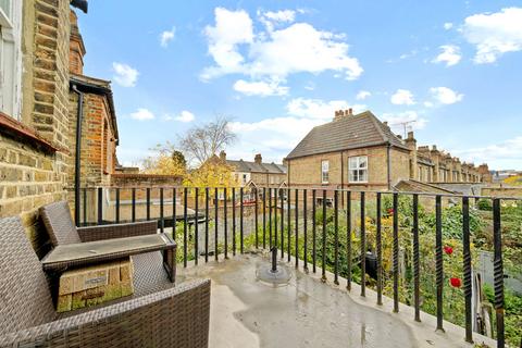 1 bedroom flat for sale, Salisbury Road, Wood Green N22