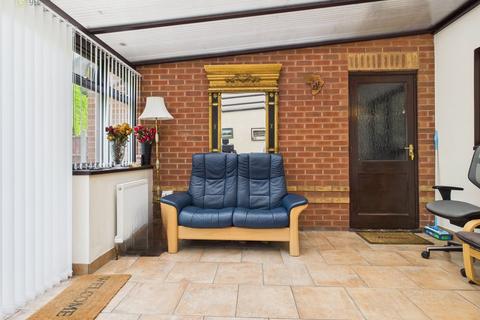 3 bedroom semi-detached house for sale, Kings Croft, Birmingham B36