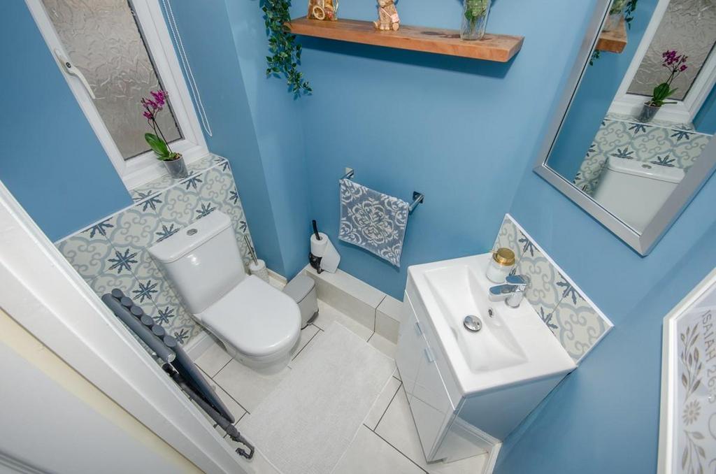 Cloakroom.jpg