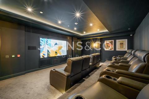 undefined, Horlicks Quarter, Slough, London, SL1