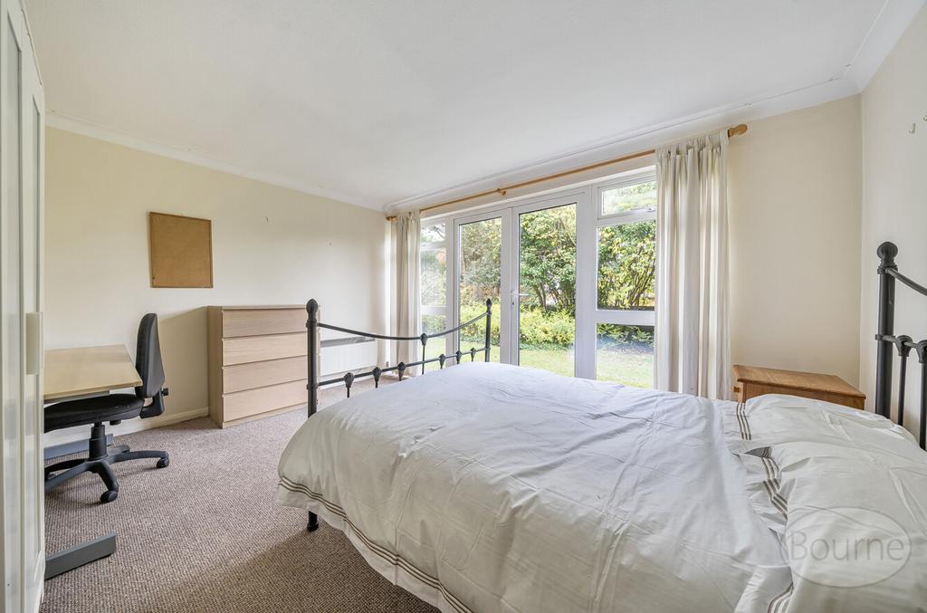 C5a993fc-e125-426...