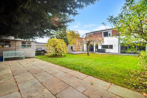 Lower Hartlip Road, Hartlip, Sittingbourne, ME9