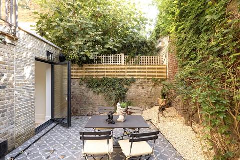 2 bedroom apartment to rent, Colville Terrace, London, W11