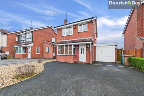 3 bedroom detached house for sale, Chestnut Close, Stafford ST20