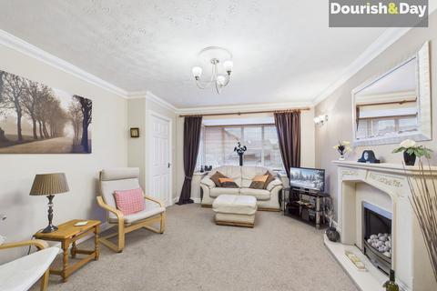 3 bedroom detached house for sale, Chestnut Close, Stafford ST20