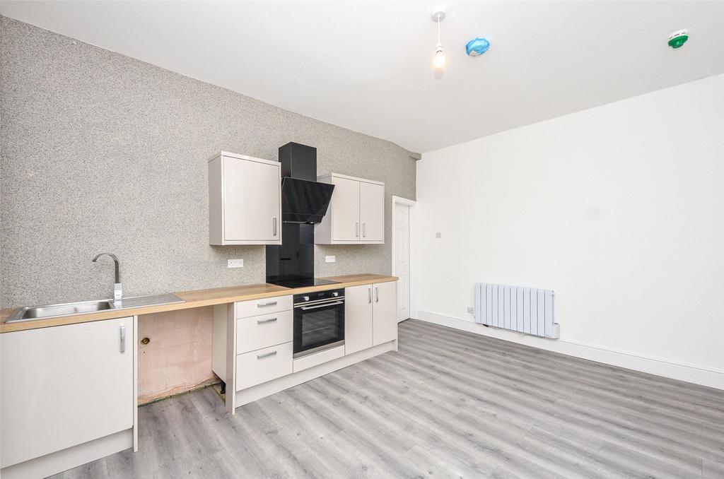 Flat 1 Pic 6 T202511061501.jpg