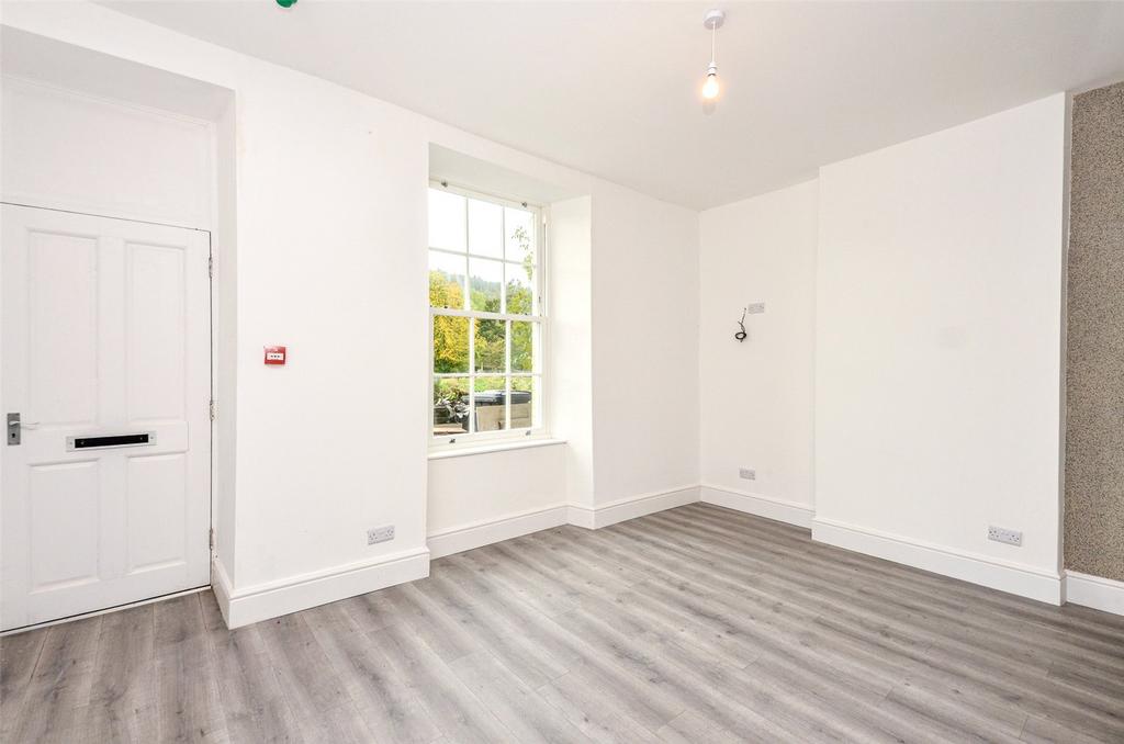 Flat 1 Pic 8 T202511061501.jpg