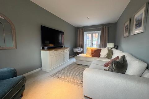 3 bedroom detached house for sale, Pianoforte Road, Roade, Northamptonshire NN7
