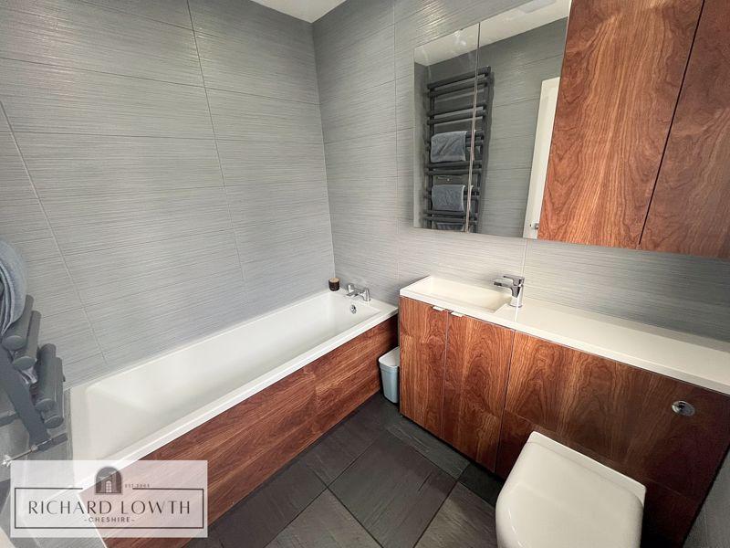 Bathroom/WC